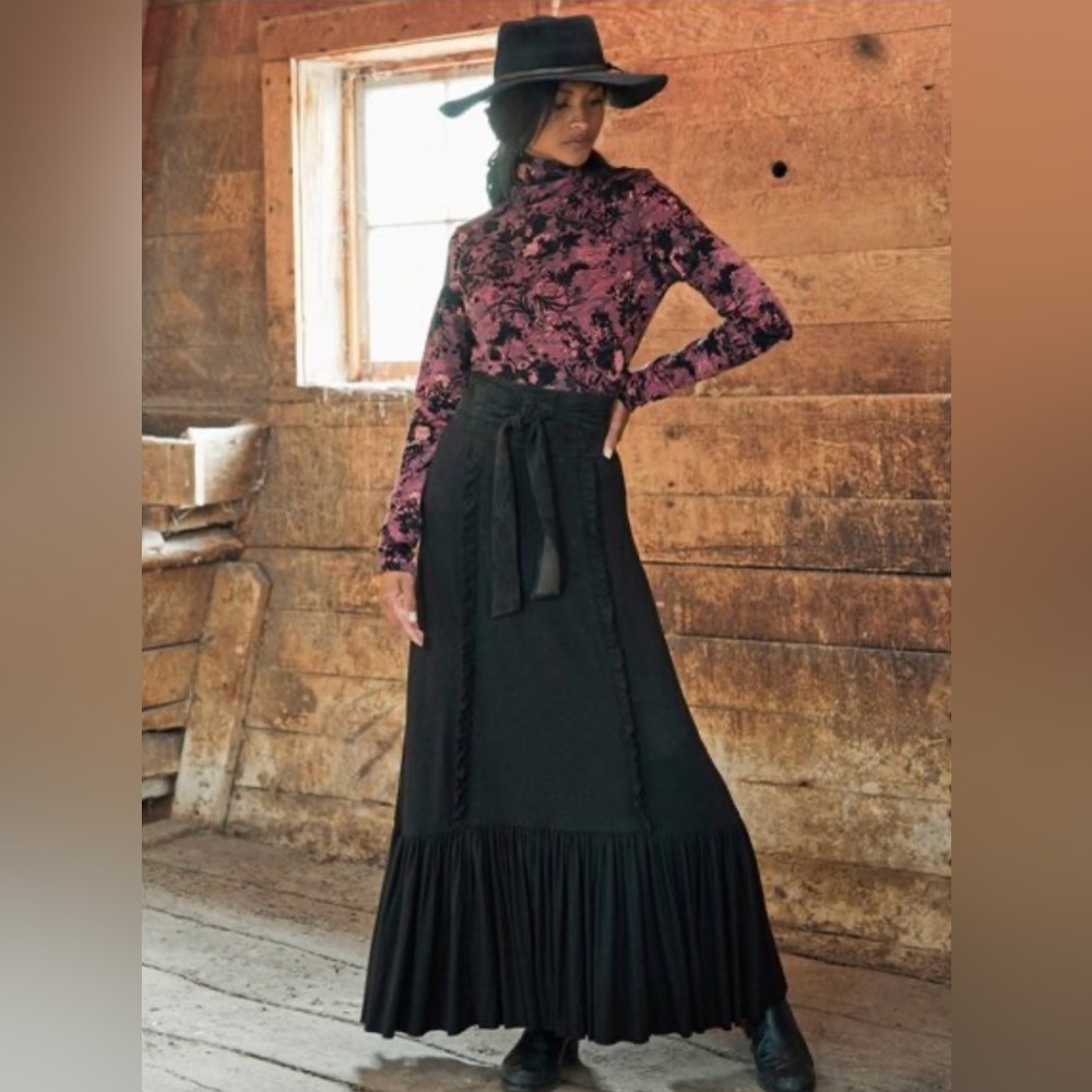 Peruvian Connection Natalia Ruffle Skirt